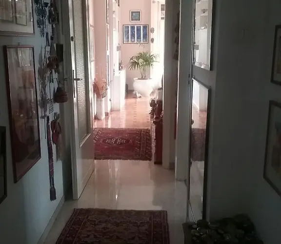 La Terrazza Sul Po Bed & Breakfast