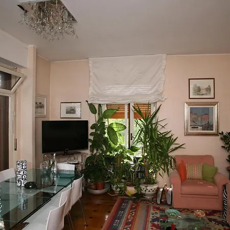 Couette-café La Terrazza Sul Po 3*